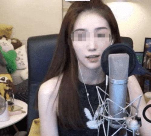 叫兽网女主播接吻,网络直播尺度引发热议