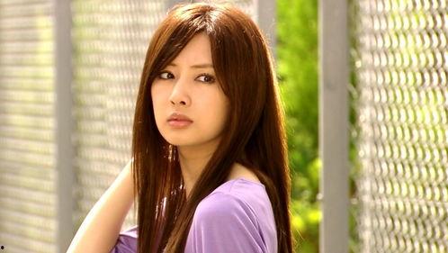 日本美女明星图片,惊艳时光，魅力无限