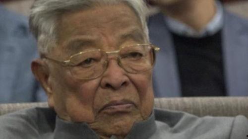 褚时健照片,从烟草大王到橙王的人生传奇