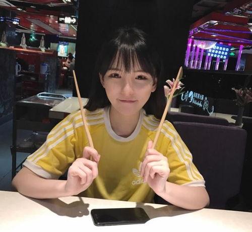 赵小臭资料,揭秘网络红人的成长之路