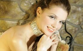 十三女图片,揭秘神秘画卷背后的故事